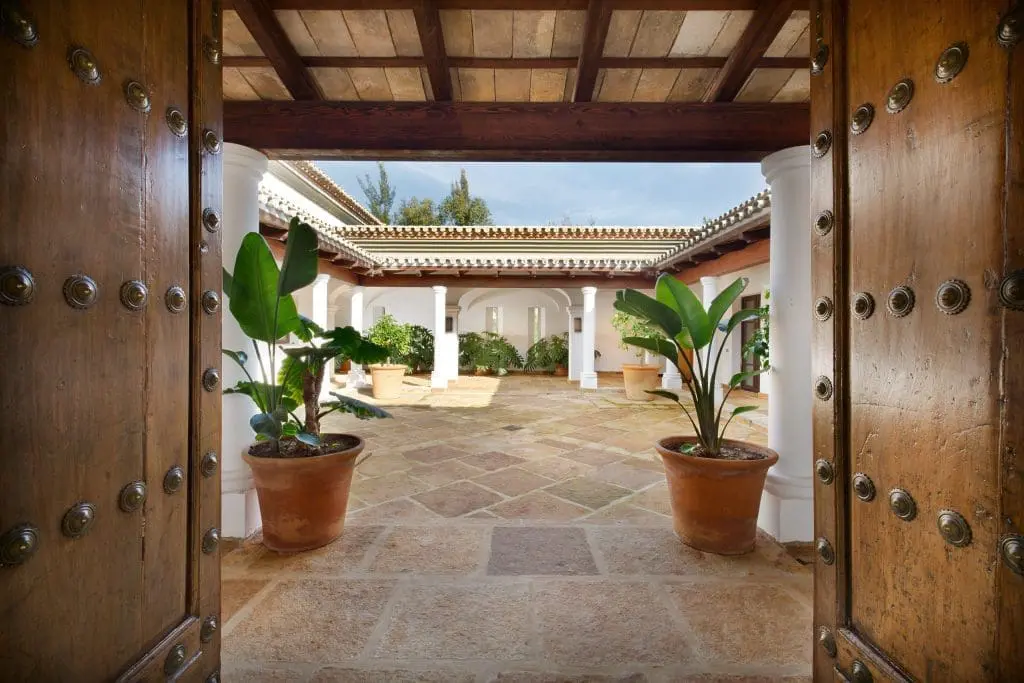 Moving to Spain from the UK in 2021