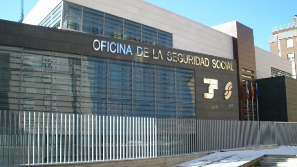 Working as self employed in Spain